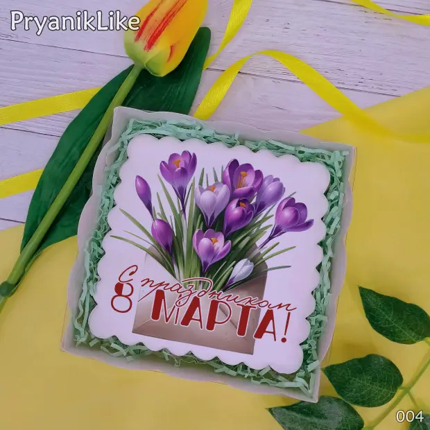 Пряник квадратный (цветы) (10-10 см.)